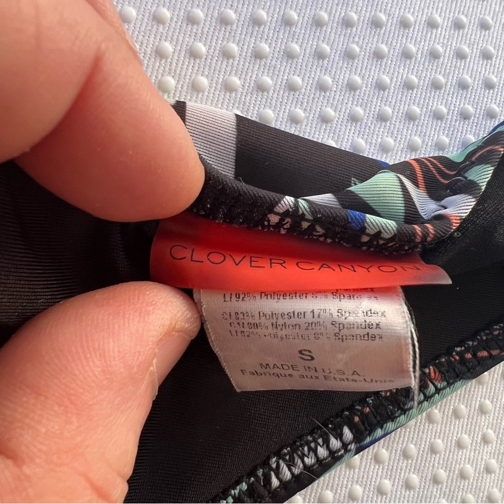 Clover Canyon Patterned Triangle String Bikini To… - image 2